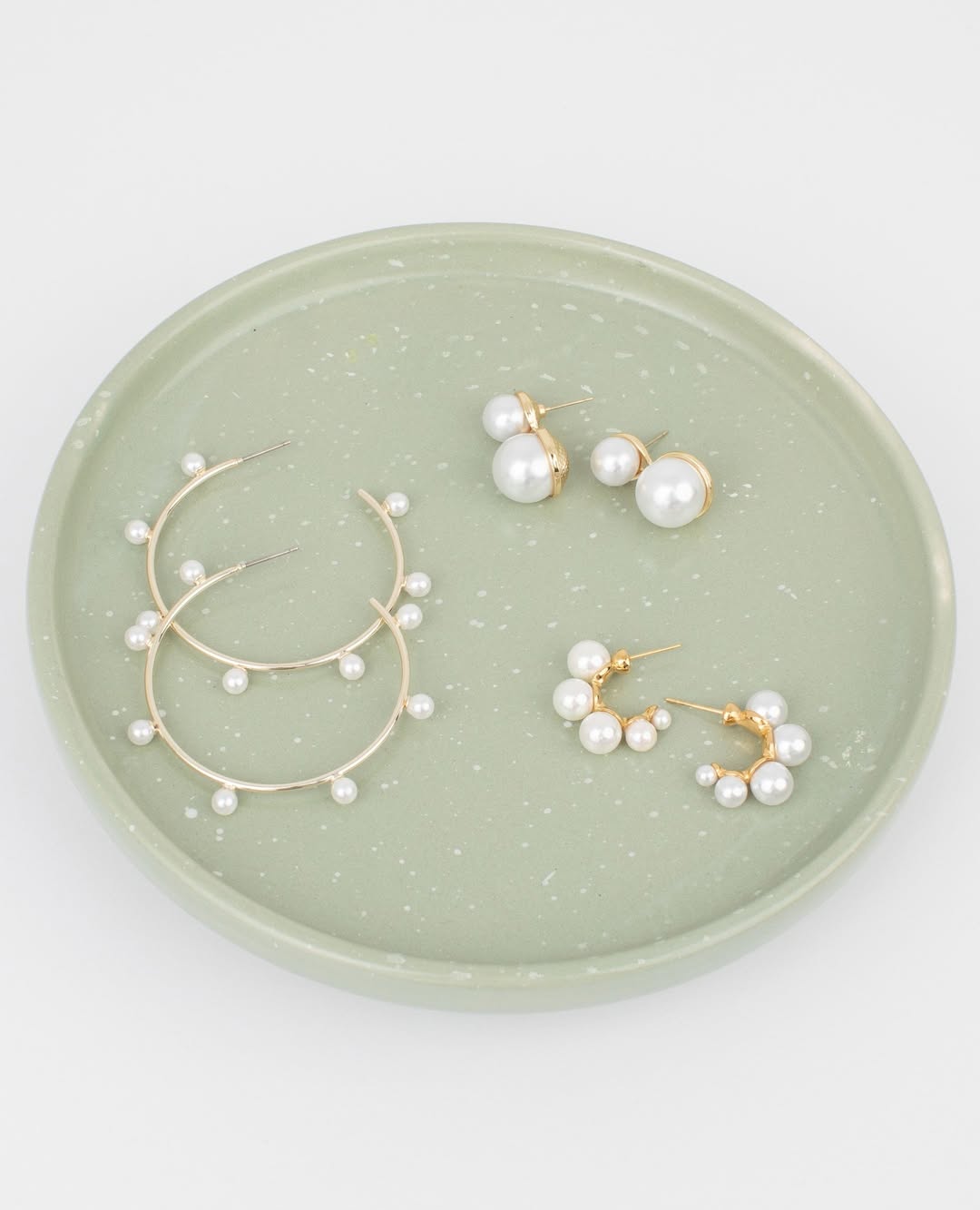 A Little Moment for the Pearls