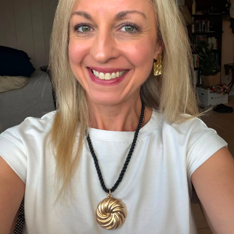 Bold Gold Jewelry Is Back—How to Wear It Without Feeling Overdone