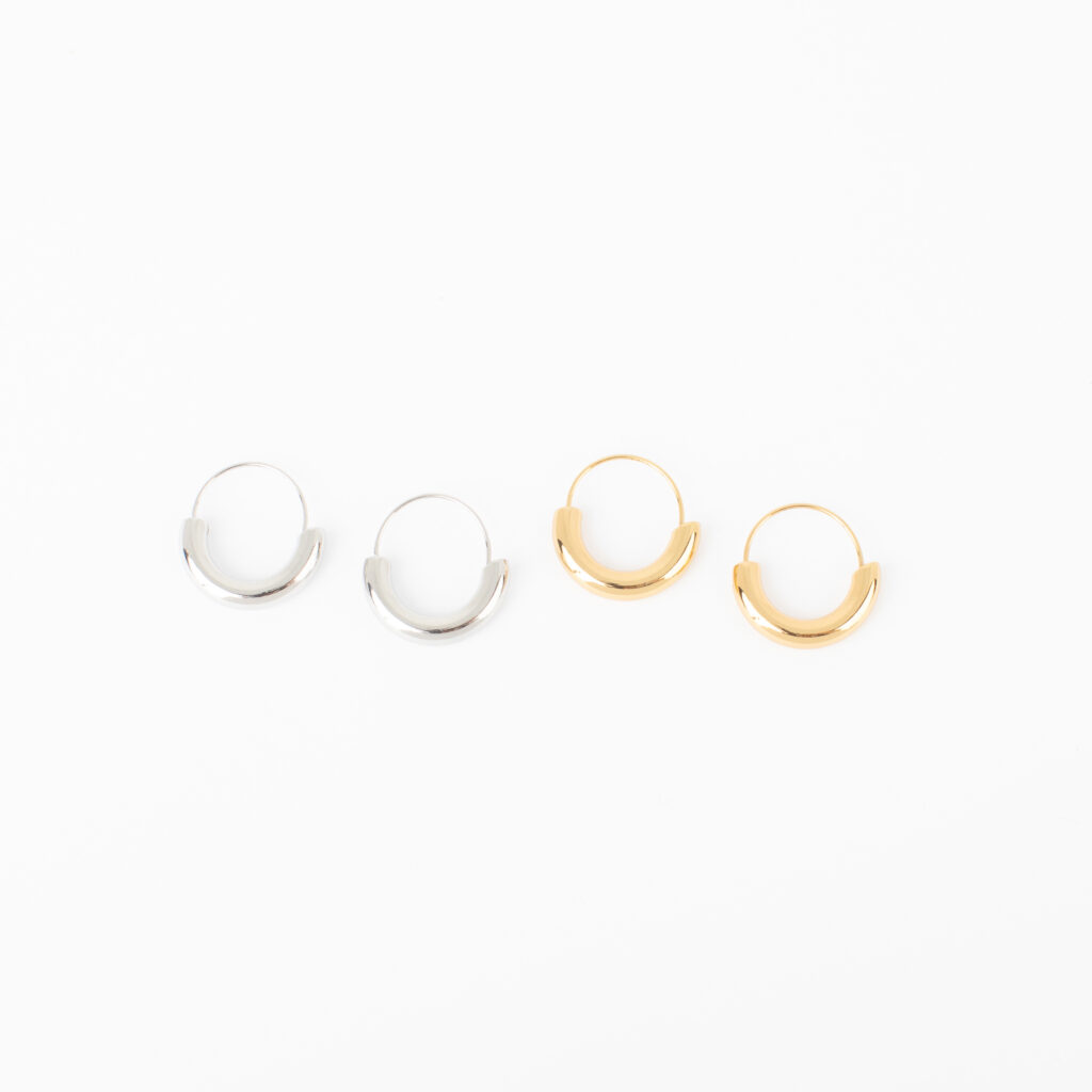Nina rounded hoop earrings